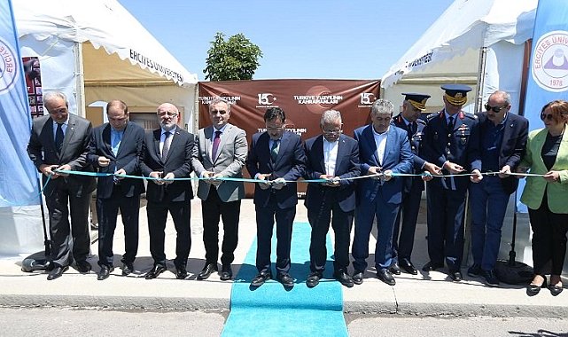 Kayseri Büyükşehir'den 15 Temmuz anısına anlamlı sergi