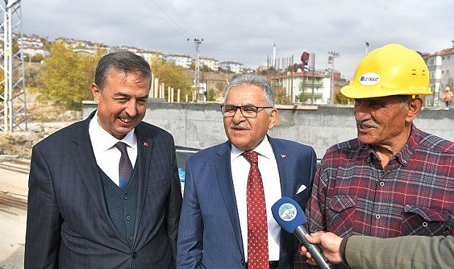 Kayseri Büyükşehir'den 'Yeşilhisar'a havuz müjdesi