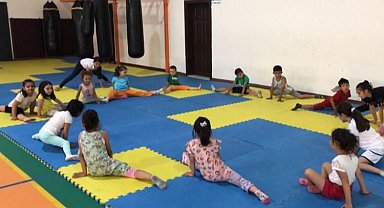 Kayseri Melikgazi Belediyesi'nin yaz okullarına yoğun ilgi