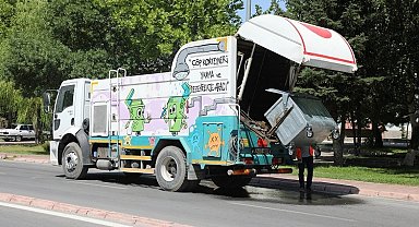 Kayseri Talas'ta konteynere parfümlü yıkama
