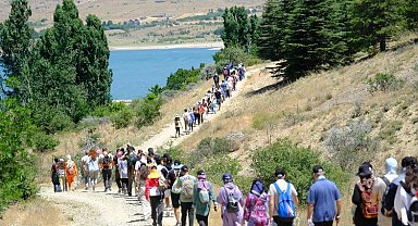 Konya'yı yürüyerek keşfediyorlar