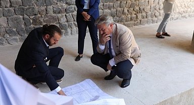 Köşk Medrese küllerinden doğacak