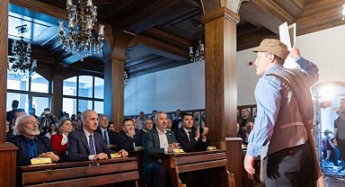 Kurtulmuş Erzurum'da 104. yıl kutlama törenlerinde