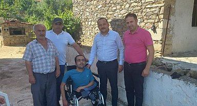 Manisa Büyükşehir'en akülü sandalye desteği