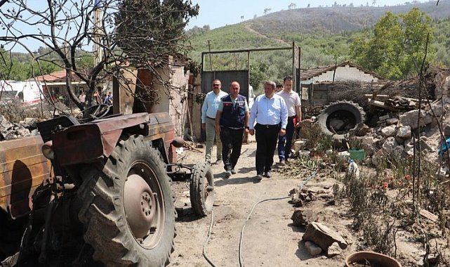 Manisa Saruhanlı'da yangınzedelerin yanında