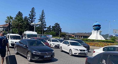 Marmaris'e gelen tatilcilerin dönüş yolculuğu başladı