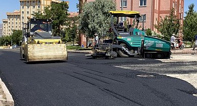Melikgazi TOKİ'de yol yenileme çalışması
