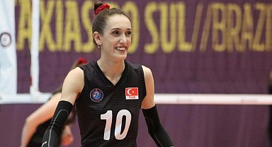 Milli yıldız Selinay Akçin Manisa BBSK'da