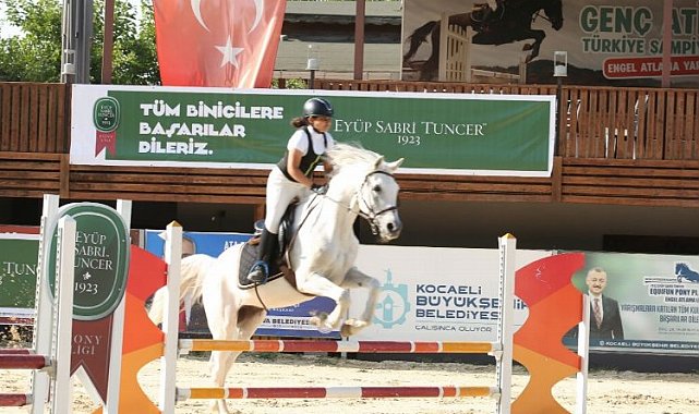 Minik binicilerin kalbi Kocaeli'de attı