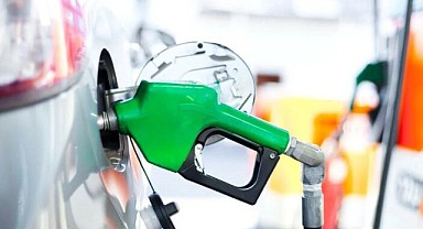 Motorinin litre fiyatına 87 kuruşluk zam geliyor