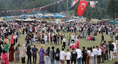 Sakarya'da Acelle Yayla Şenlikleri'ne ilgi yoğun