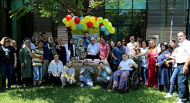 Sakarya'da engelsiz kurslarda en tatlı şenlik