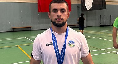 Türkiye Şampiyonu olan Sakaryalı sporcuya Milli gurur