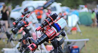 Uzayı Denizli'de Topuklu Yaylası'ndan keşfettiler