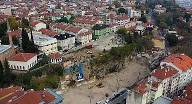 1326 Bursa'sı Hisar'da ortaya çıkıyor