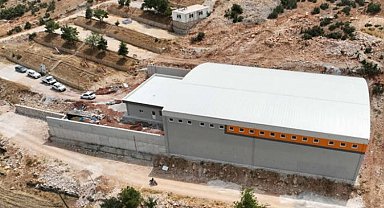 18 yıllık bina yaşama kavuştu