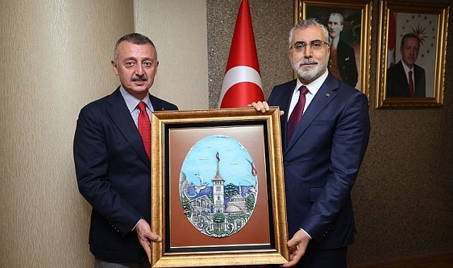 Bakan Işıkhan'dan Kocaeli Büyükşehir Belediyesine ziyaret