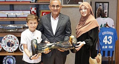 Başlkan Işık sözünü tuttu... Ömer Faruk elektrikli kaykaya kavuştu