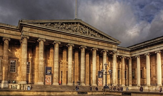 British Museum'da asırlık soygun!