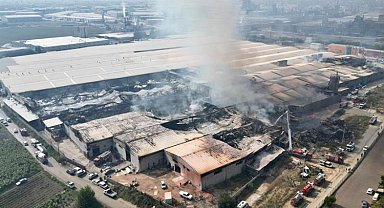 Bursa İnegöl'deki yangın büyük hasara yol açtı