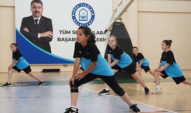 Bursa Yıldırım'da spora yatırım hız kesmiyor