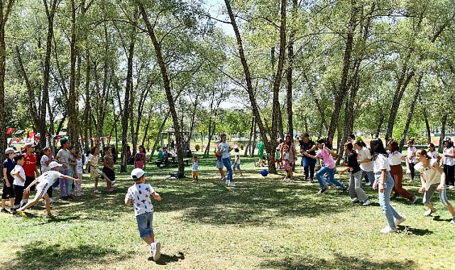 Büyükşehir'den "farkındalık yaz şenliği"
