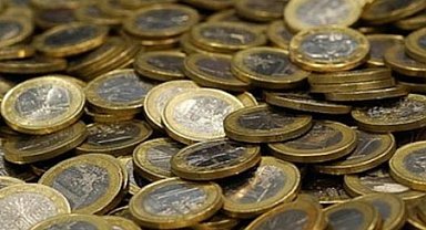 Esnaf madeni para bulamıyor!