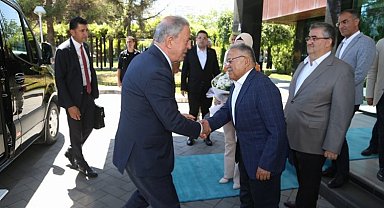Hulusi Akar'dan Büyükkılıç'a ziyaret