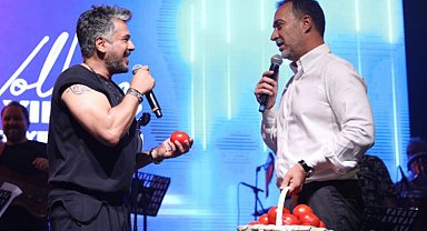 İstanbul Silivri'de domatesler yarıştı