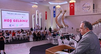 Kayseri Talas'ta Kadınlar Matinesi devam ediyor
