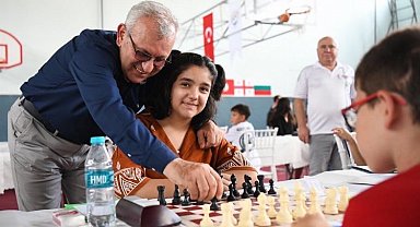 Keşan'da 18. Uluslararası Açık Satranç Turnuvası başladı