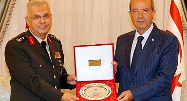 KKTC'de Türk Barış Kuvvetleri'nden Cumhurbaşkanı Tatart'a ziyaret