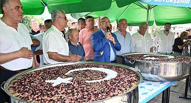 Manisa'da aşure bereketi