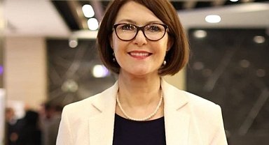 Şelale Ünseli ödül koleksiyonuna yeni bir tane daha ekledi!