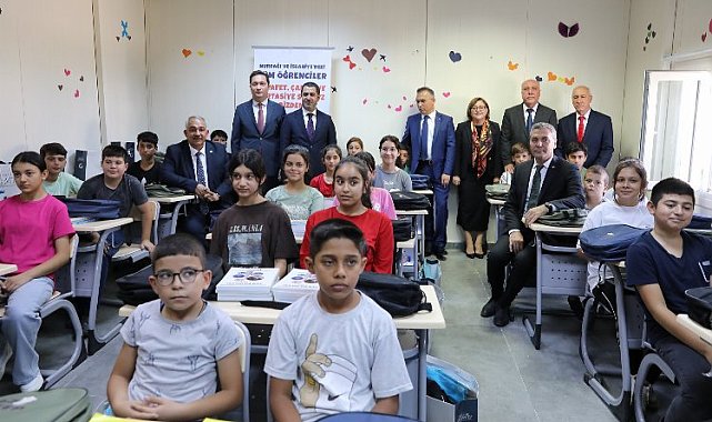 Afet bölgesi Nurdağı'nda ilk ders