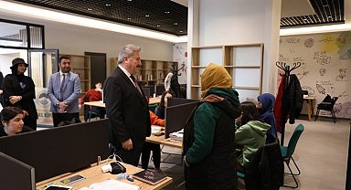 Akıl Küpü Kütüphaneleri'ne ziyaretçi akını