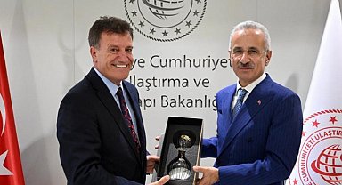 Bakan Uraloğlu, KKTC'li mevkidaşını ağırladı