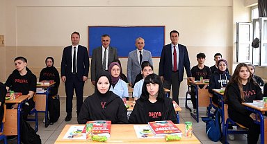 Başkan Dündar tecrübe paylaşımını sürdürüyor