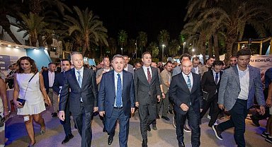 Başkan Soyer'den fuar turu