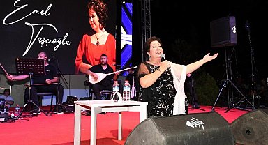 "Bozkırın Tezenesi" Karabağlar'da türküleriyle yaşıyor