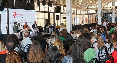 Bursa'da 'Gücümüz Eşitliğimiz Zirvesi'