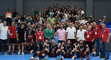 Çekişmeli maçın galibi Nilüfer Belediyespor