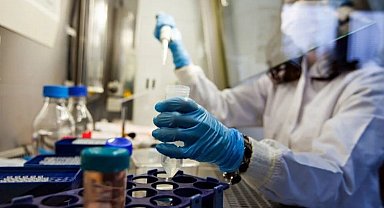 COVİD-19'da yeni varyant Eris kabusu