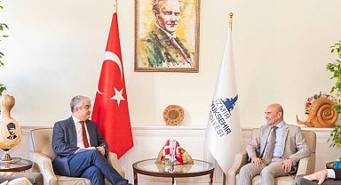 Danimarka Büyükelçisi'nden Başkan Soyer'e ziyaret