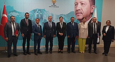 Edirne'de AK Parti'nin 4 ilçe başkanlığında görev değişimi