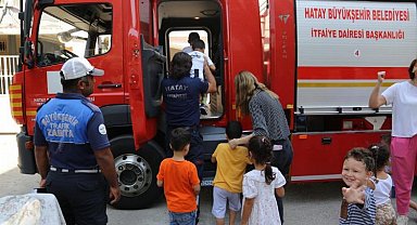 Hatay İtfaiyesi'nden farkındalık tatbikatı
