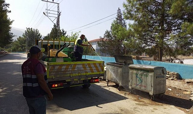 Hatay'da riskli alanlar ilaçlanıyor