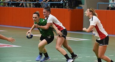Hentbol Kadınlar Avrupa'da ikinci tur ilk maçları oynandı