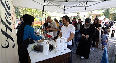 İnegöl'de Mevlid Kandili çocuklarla kutlandı