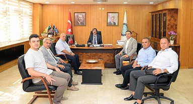 İŞ DÜNYASI İLE ÜNİVERSİTE ARASINDAKİ KÖPRÜLER SAĞLAMLAŞIYOR